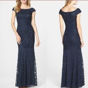 Tadashi Shoji Textured Lace Mermaid Gown Navy Blue Size 8